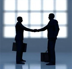 2 men shaking hands
